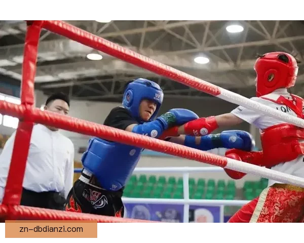 顶级举重锦标赛：争金夺银重量级巅峰对决