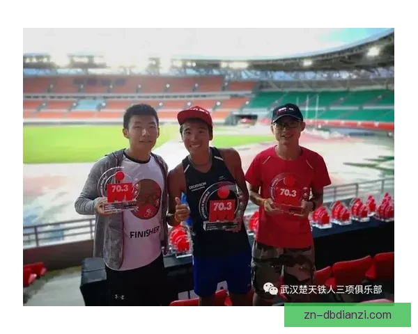 铁人三项赛事最新实时战况速递